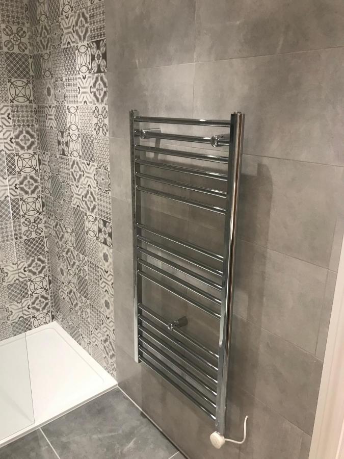Heart Of Henley 1 & 2 Bedroom Apartments Екстериор снимка
