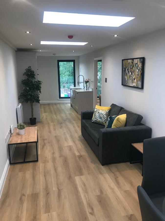 Heart Of Henley 1 & 2 Bedroom Apartments Екстериор снимка