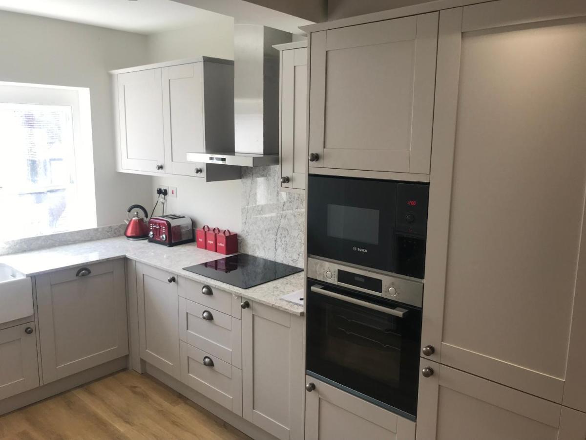 Heart Of Henley 1 & 2 Bedroom Apartments Екстериор снимка