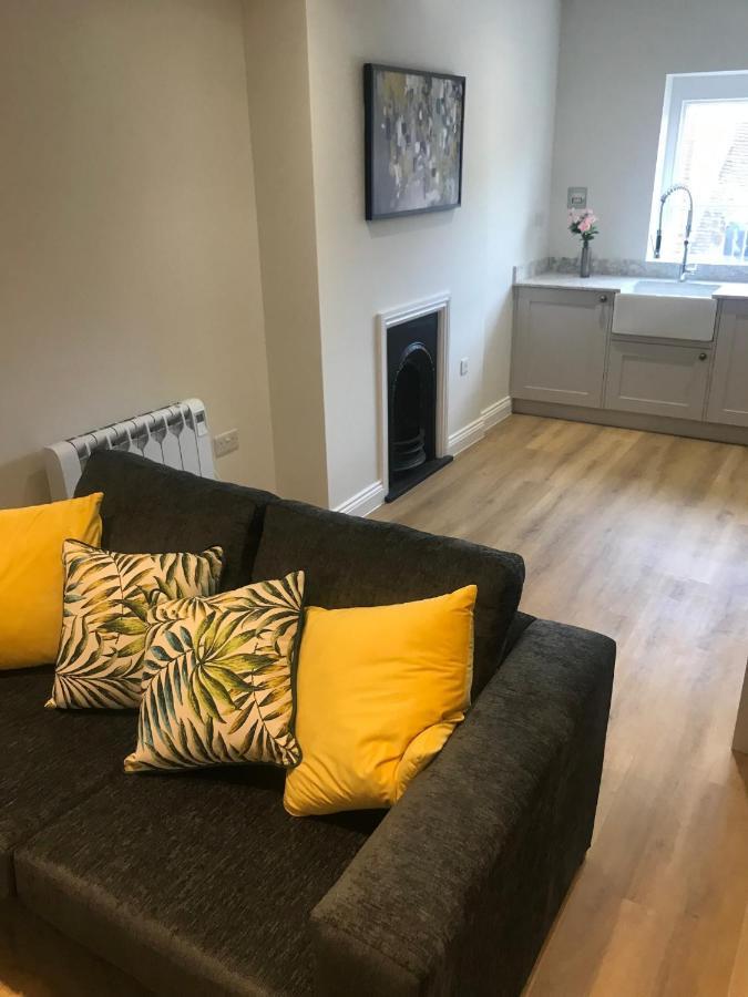 Heart Of Henley 1 & 2 Bedroom Apartments Екстериор снимка