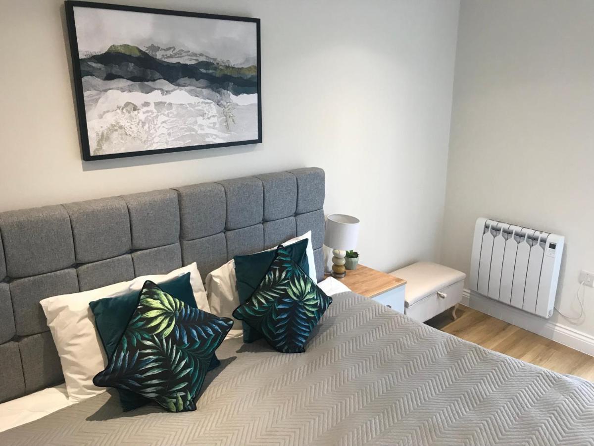 Heart Of Henley 1 & 2 Bedroom Apartments Екстериор снимка